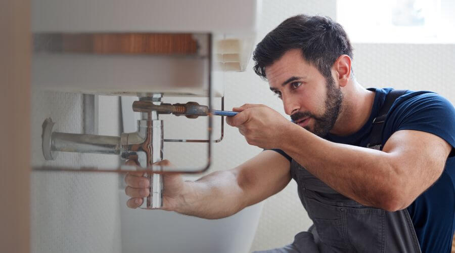 Professional tankless water heater installation in Alton, MO